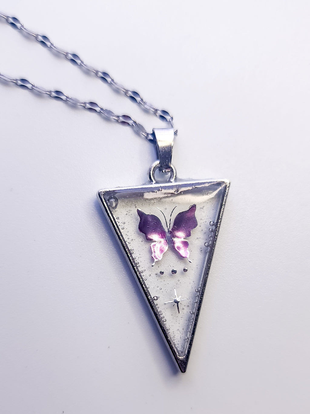 Soft frost, triangle - Necklace