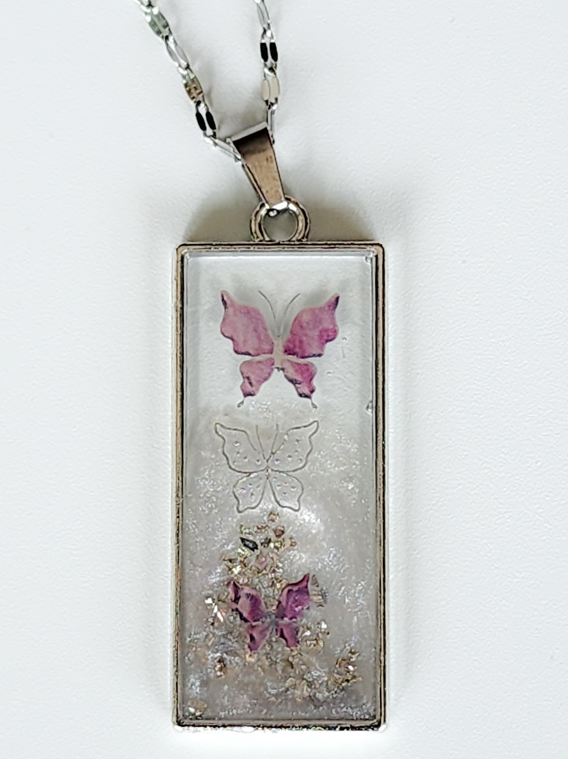 Soft frost, Framed - Necklace