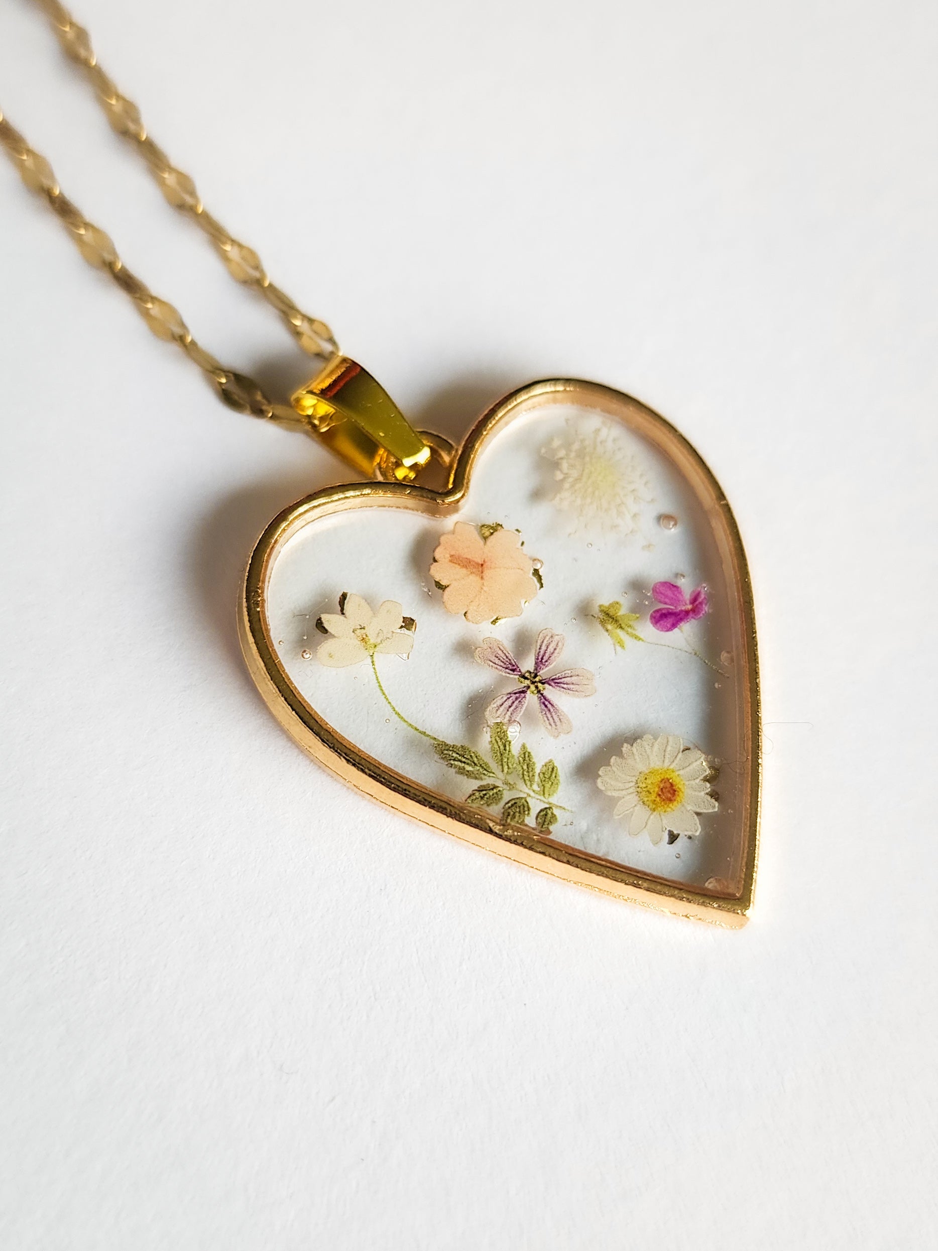 Petal Heart - Necklace | Wildflower Collection