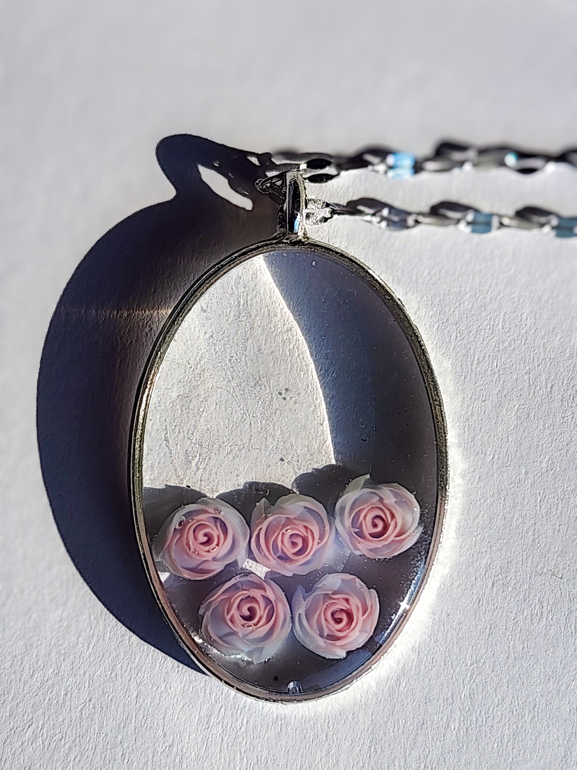 Rozy Haze - Necklace | Roseglass Collection