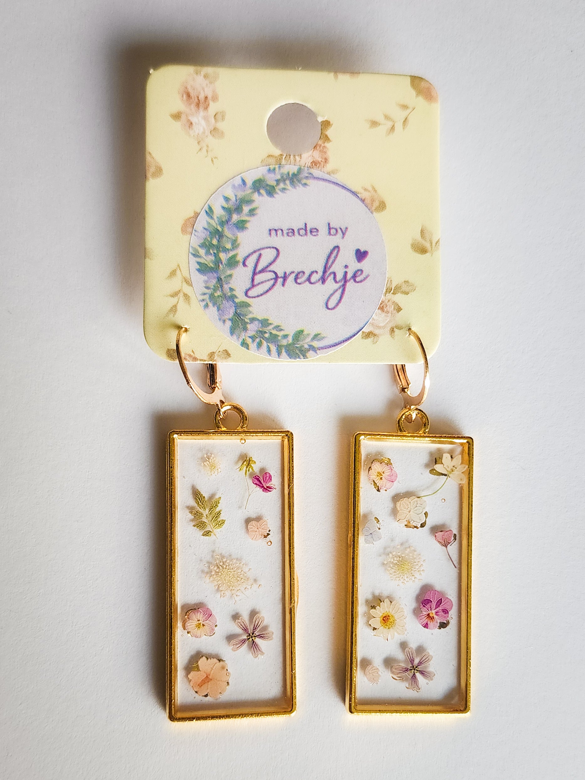 Falling Petals - Earrings | Wildflower Collection