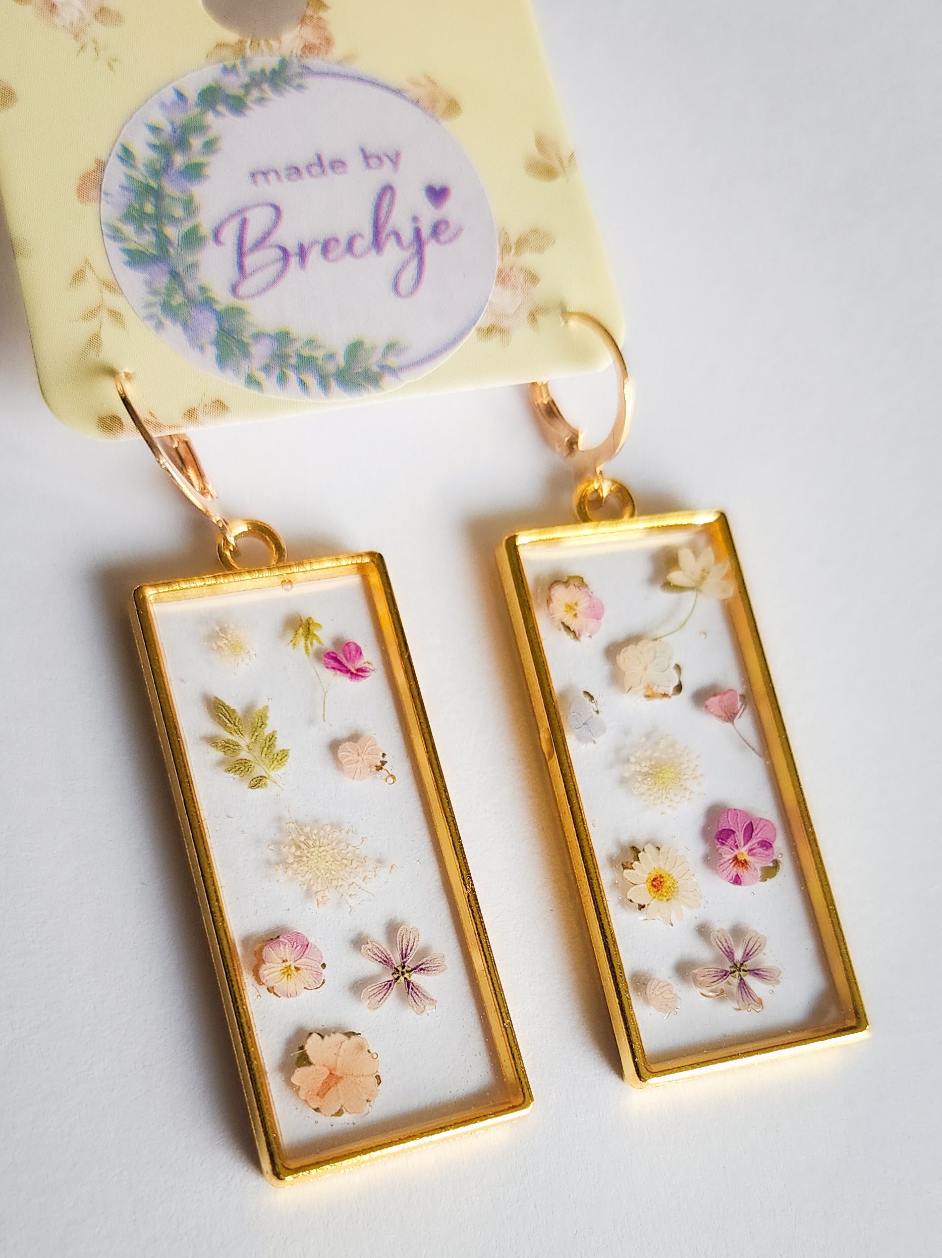 Falling Petals - Earrings | Wildflower Collection